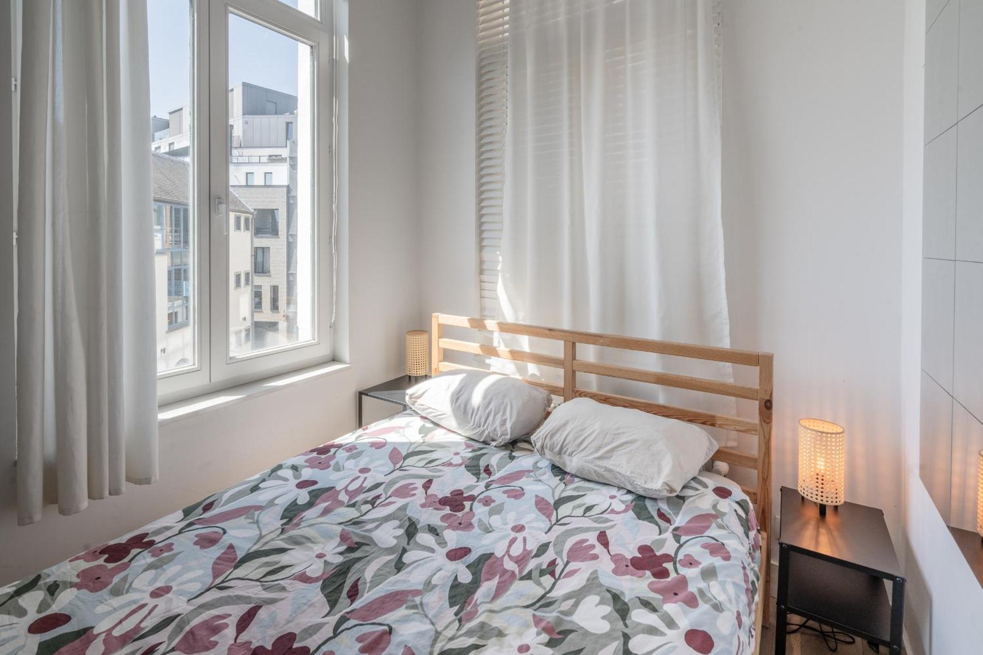 Beautiful Modern Apartment In The Heart Of أنتويرب المظهر الخارجي الصورة